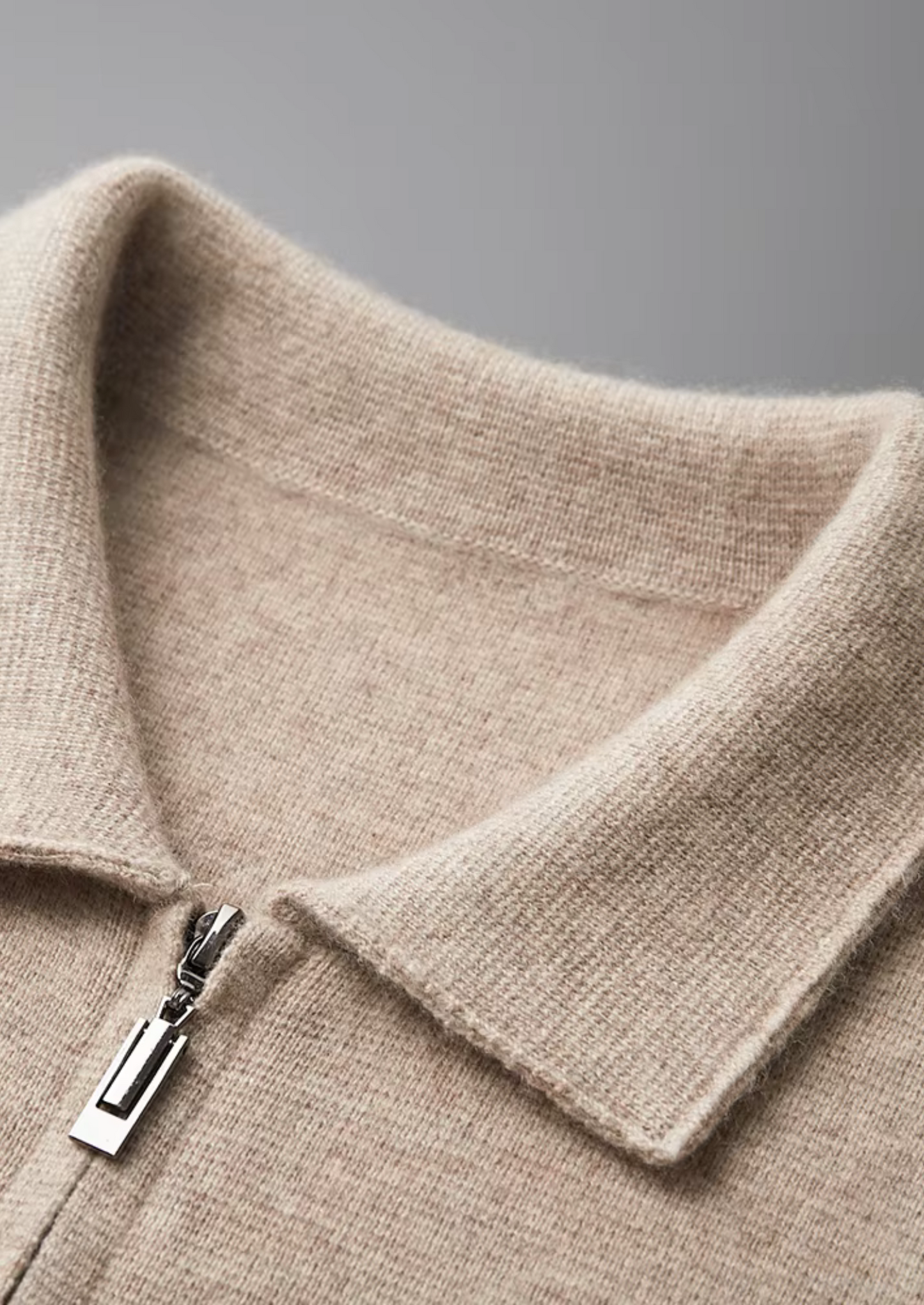 Cardigan zippé col polo en laine mérinos extrafine