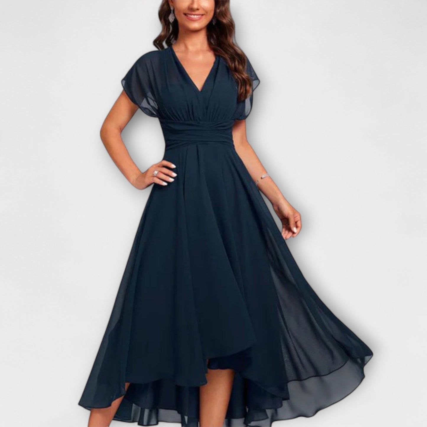 Julita – Robe de soirée fluide à décolleté en V