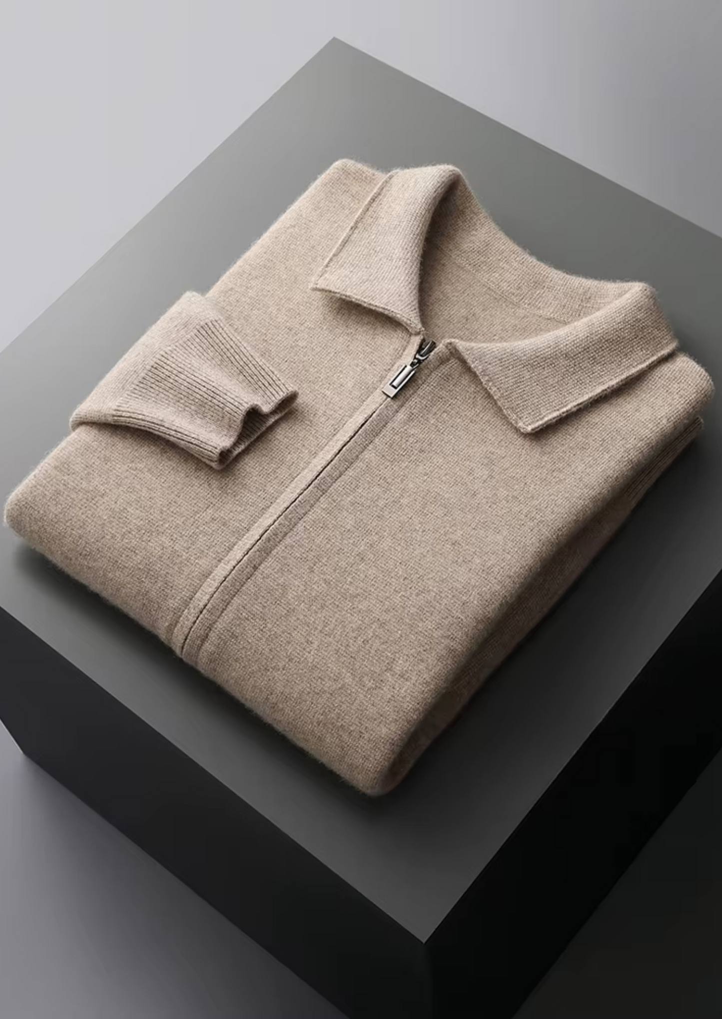 Cardigan zippé col polo en laine mérinos extrafine