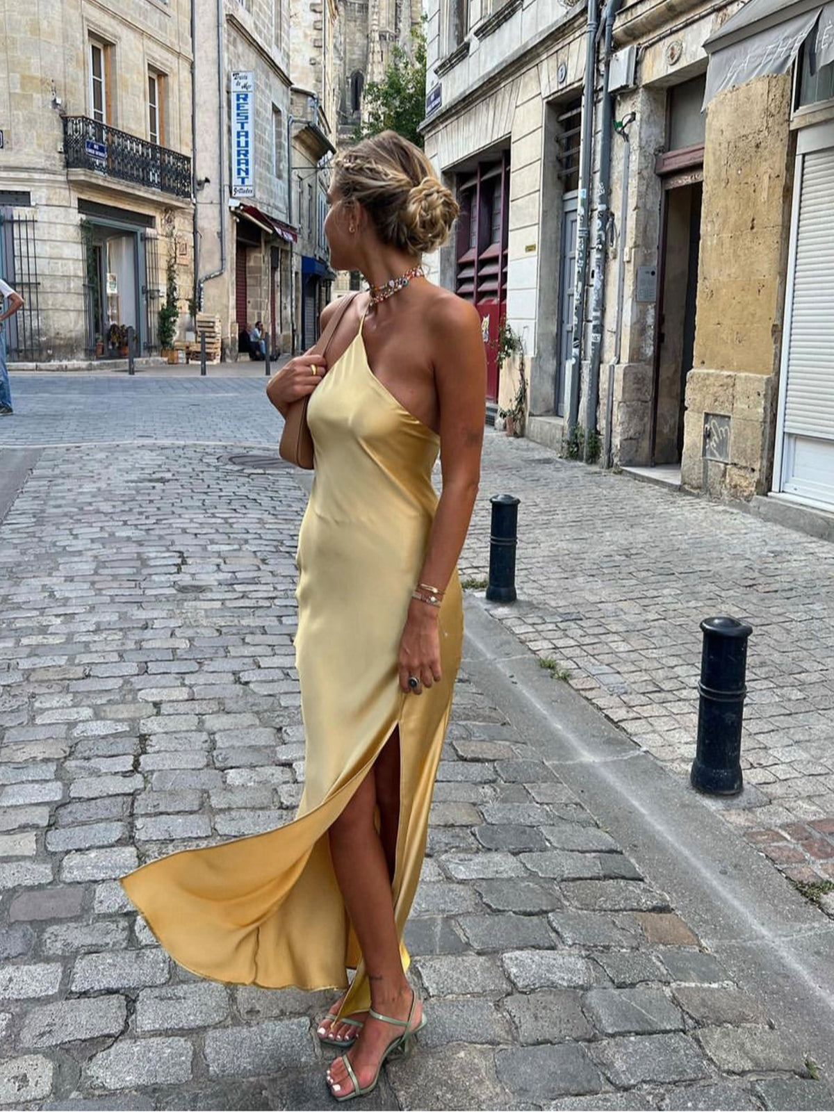 Fiora | Robe longue en satin dos nu