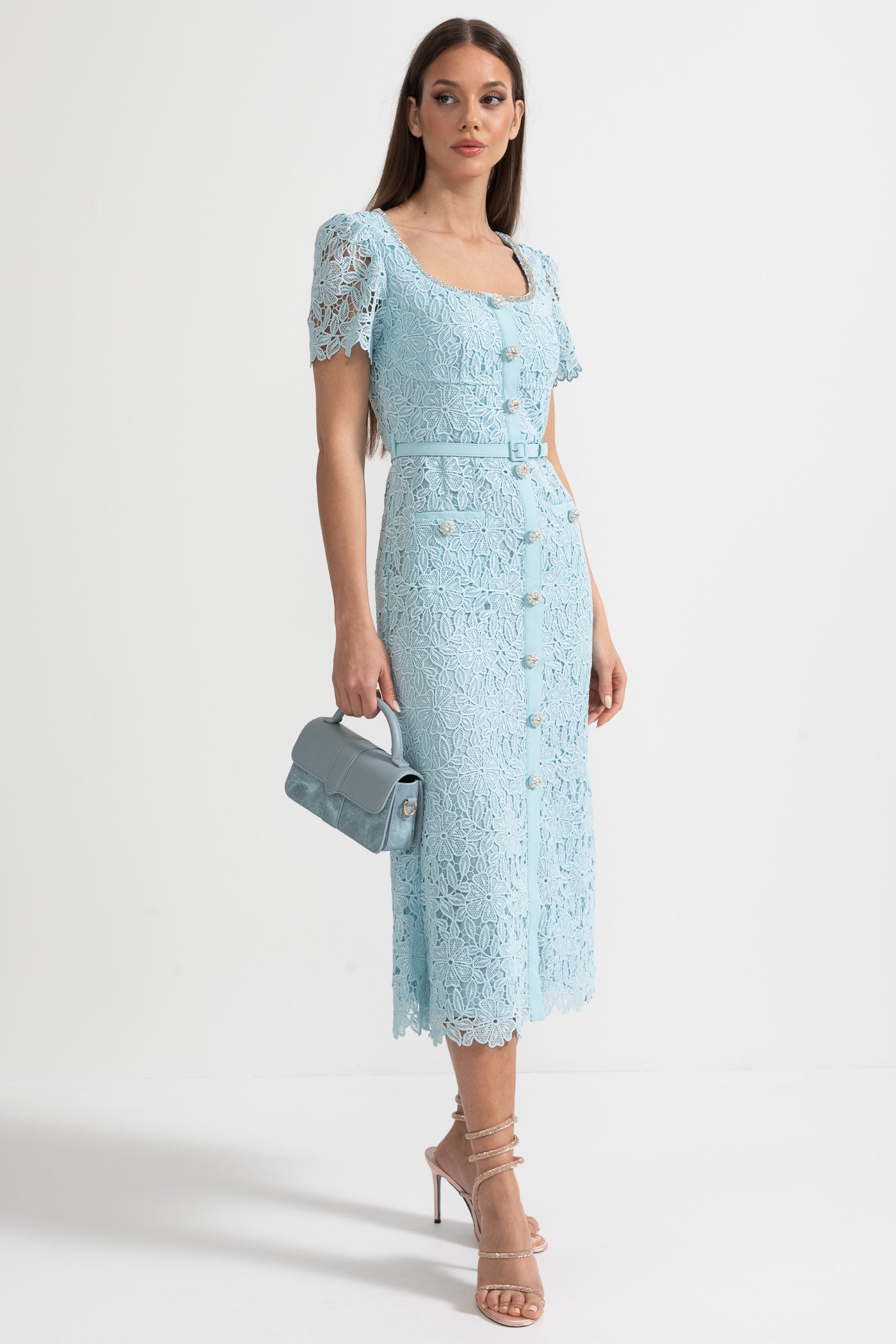 Azucena | Robe midi en dentelle bleu ciel