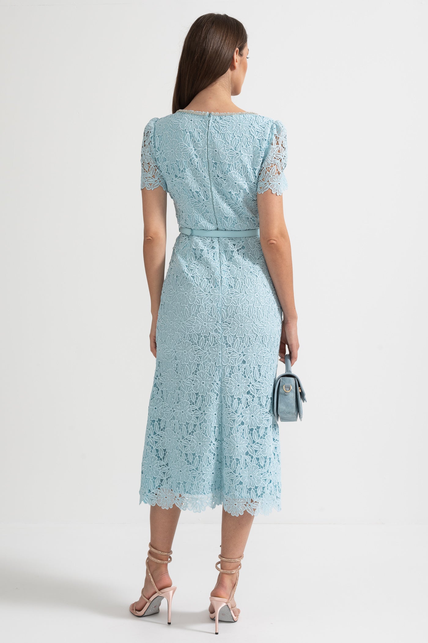 Azucena | Robe midi en dentelle bleu ciel