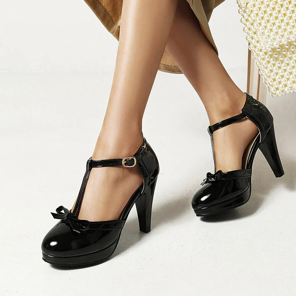 Talons Vivienne à bride en T