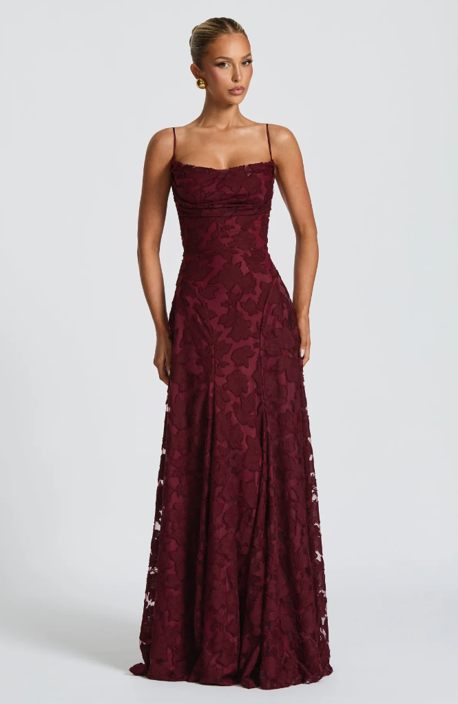 SOFIA | Robe longue élégante en dentelle