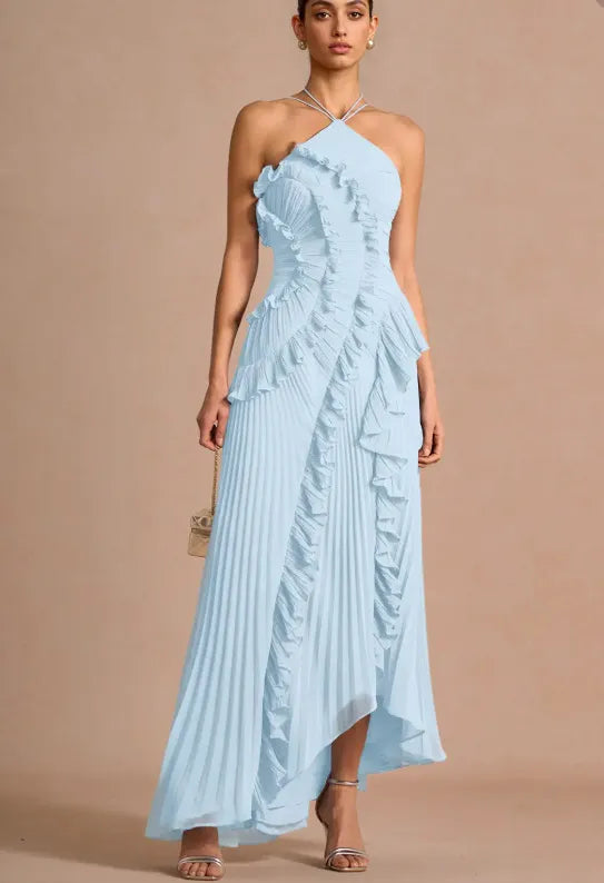 Robe longue de soirée élégante avec volants et col dos nu