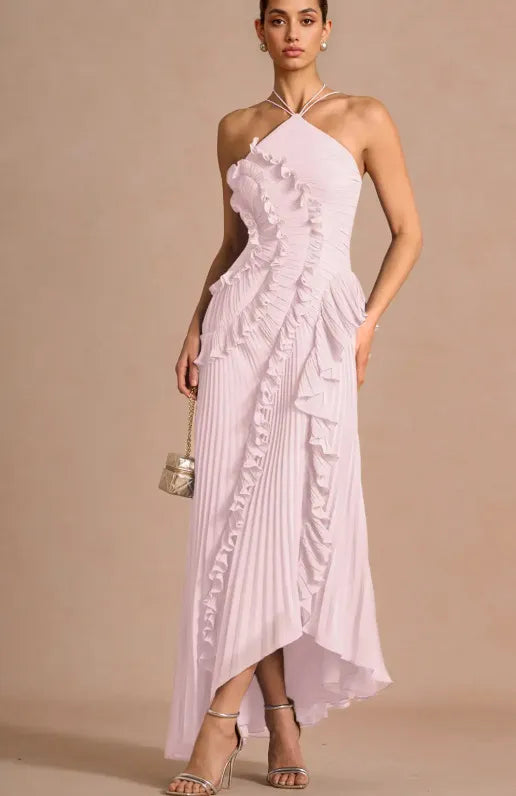 Robe longue de soirée élégante avec volants et col dos nu