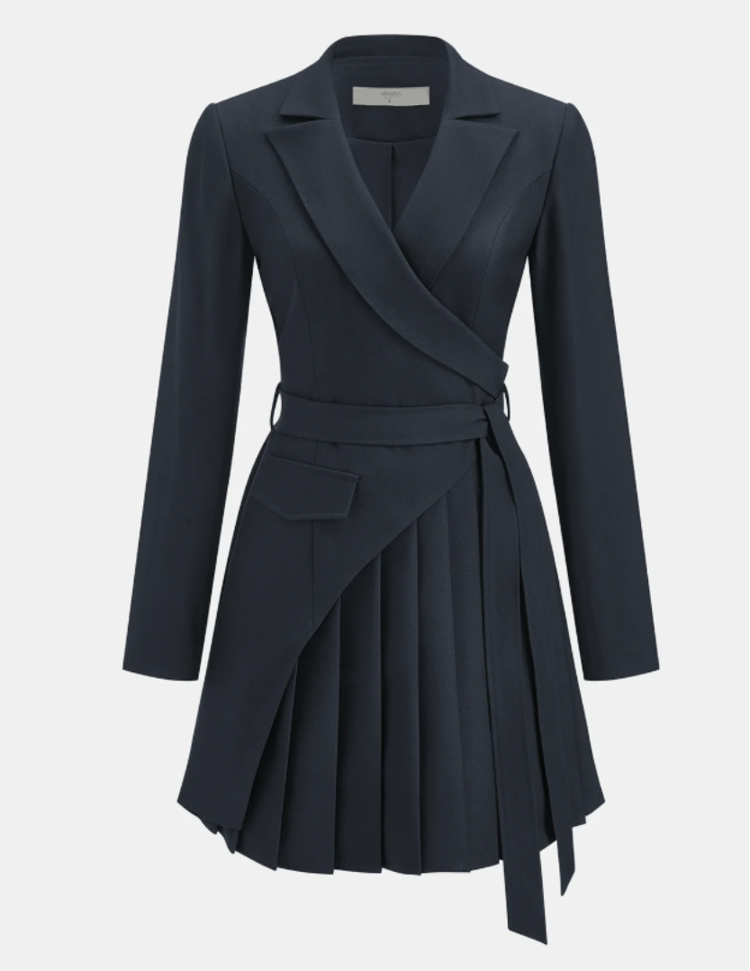Johanna | Robe blazer plissée avec ceinture.