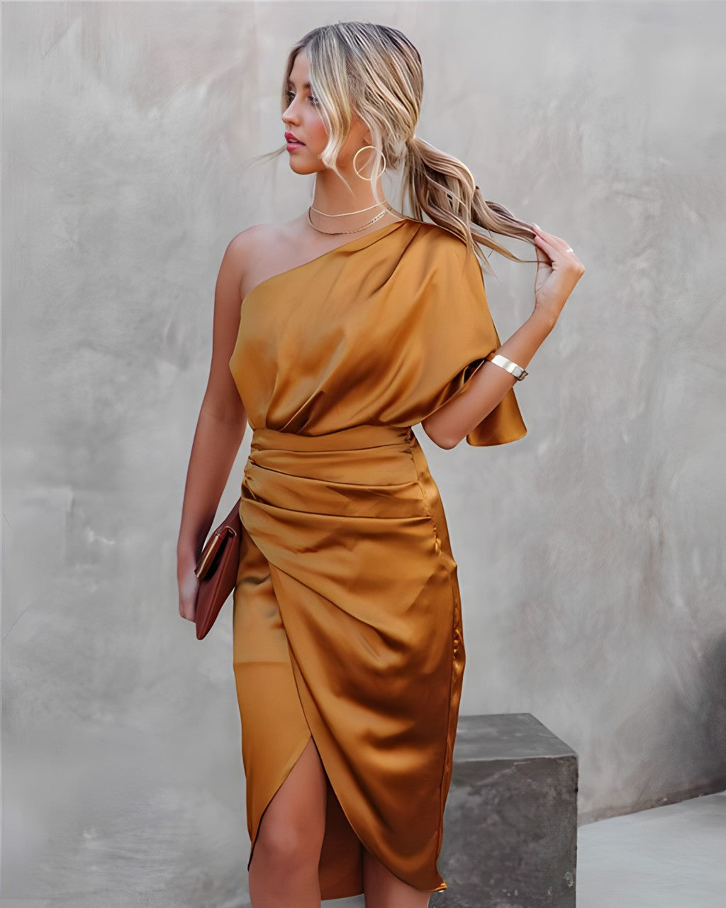 Robe Eugenia™ Élégante et Glamour