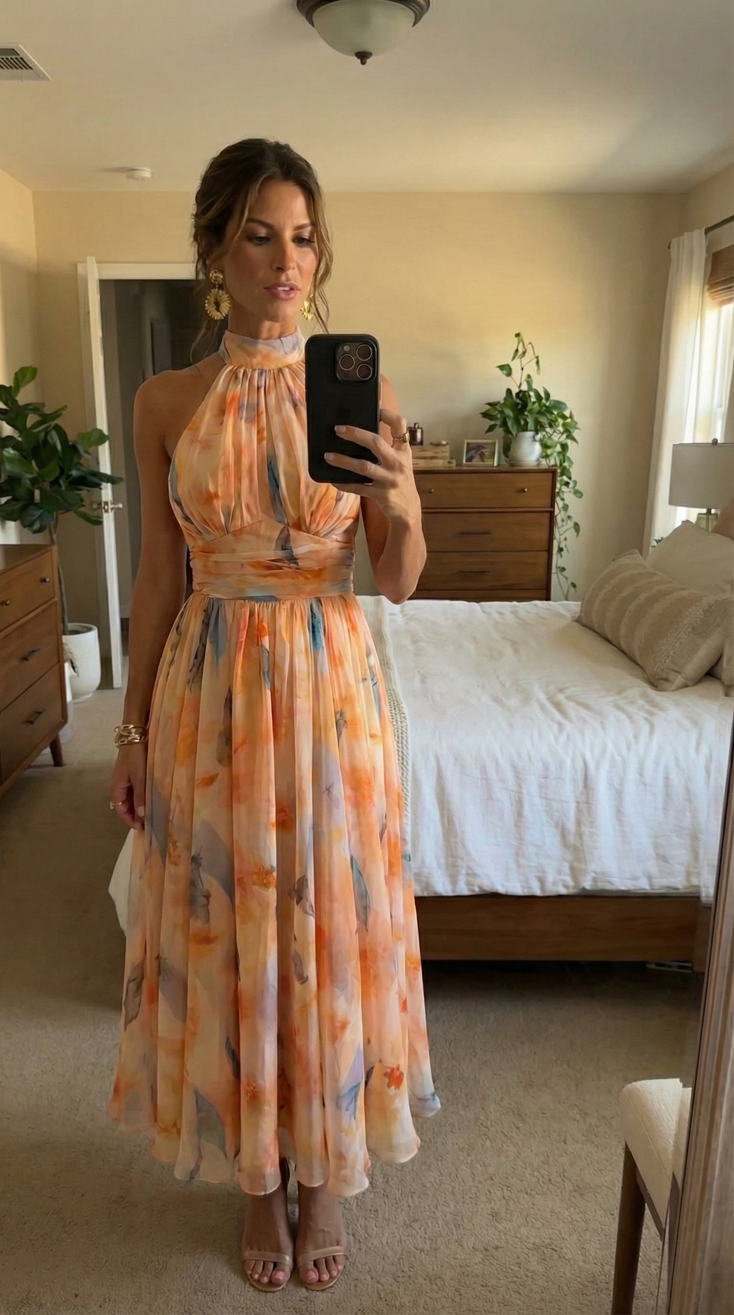 Celine | Robe fluide à encolure dos nu et motif aquarelle