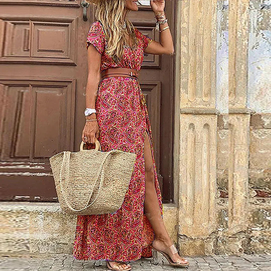 Robe longue et vaporeuse style bohème avec ceinture ajustable
